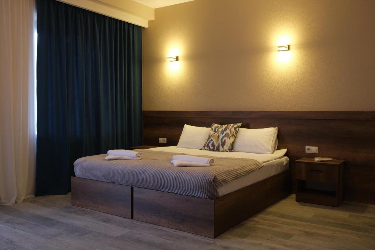 Hotel Axien Kazbegi Exteriör bild