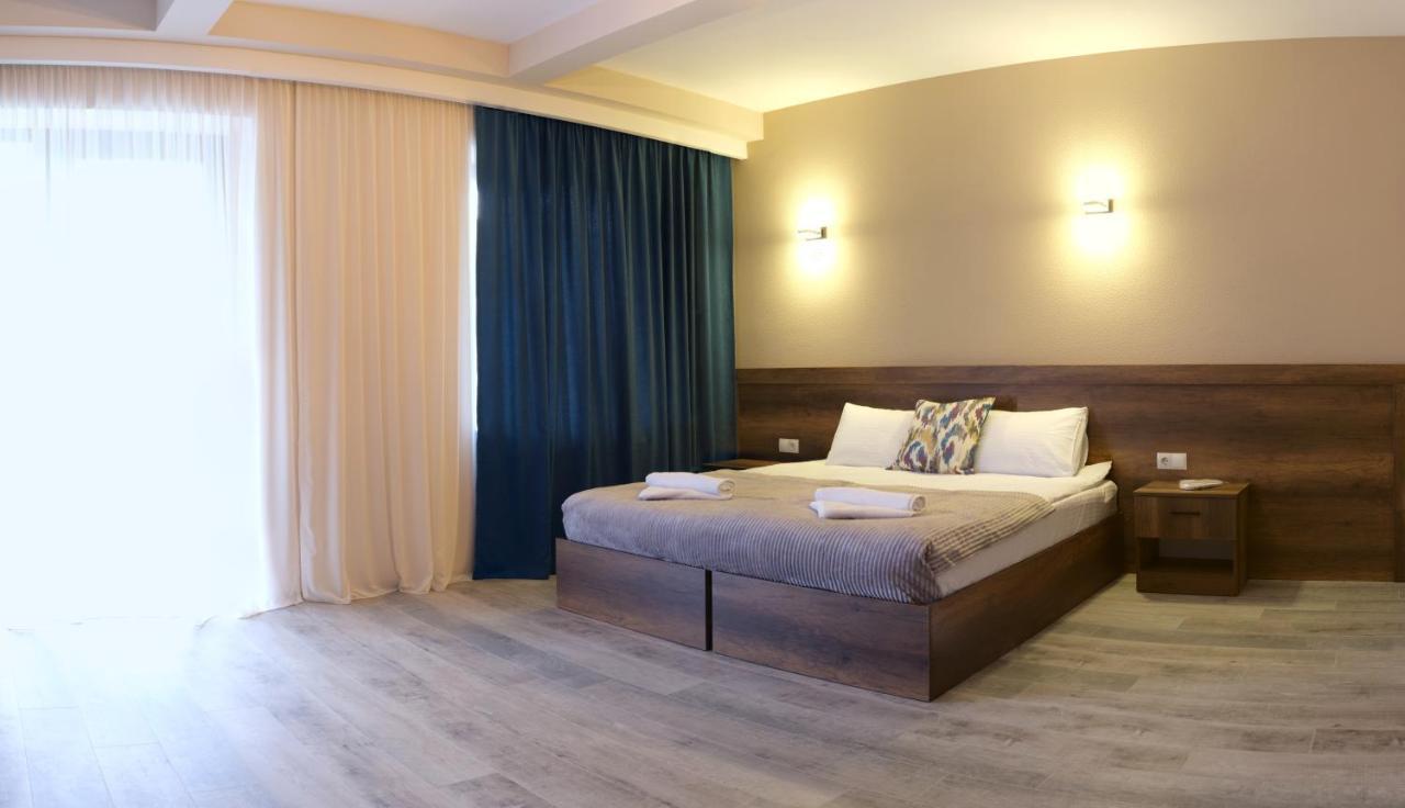 Hotel Axien Kazbegi Exteriör bild