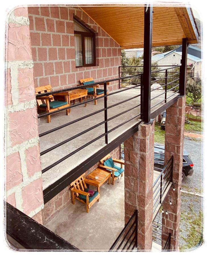 Hotel Axien Kazbegi Exteriör bild