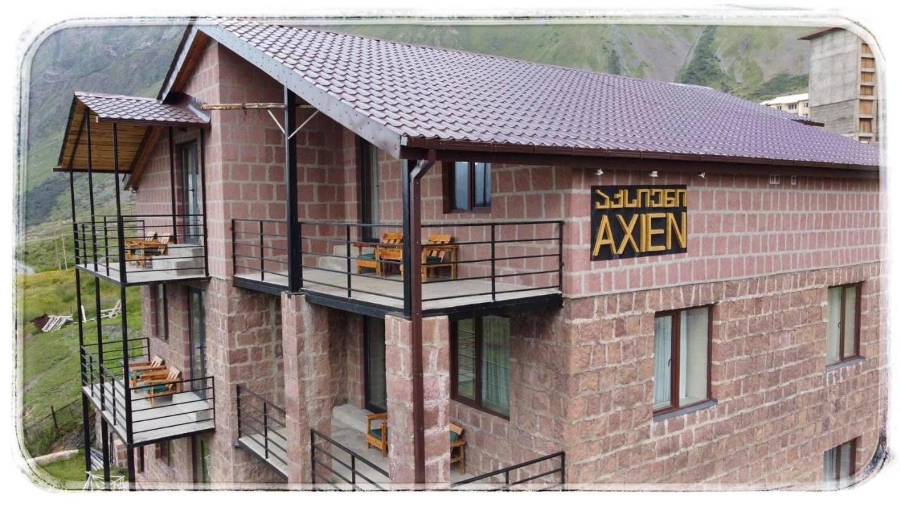 Hotel Axien Kazbegi Exteriör bild